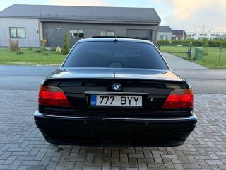 BMW 728 E38 FACELIFT 2.8 i M52 142kW