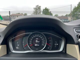 Volvo V70 2.0 VIIS SILINDRIT D3 100kW