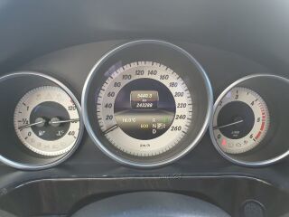 Mercedes-Benz E 300 3.0 170kW
