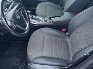 Opel Insignia 2.0 118кВ