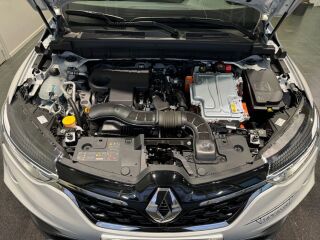 Renault Arkana E-Tech RS Line 1.6 R4 145hj 93kW