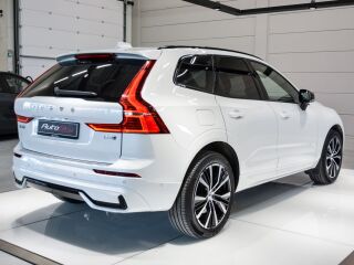 Volvo XC60 B4 AWD ULTIMATE DARK KERS Mild Hybrid 2.0 145kW