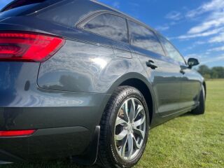 Audi A4 2.0 140кВ