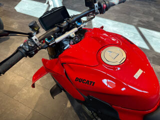 Ducati Streetfighter V4 S V4 157kW
