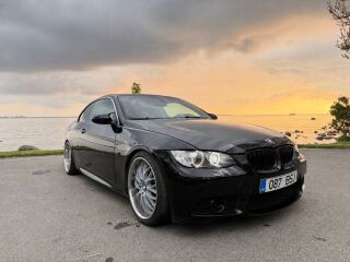 BMW 330 3.0 170kW
