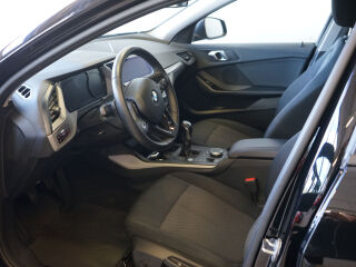 BMW 118 F40 Hatchback 118i Business 1.5 R3 103kW