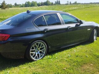 BMW 520 M-Sportpakett Shadow Line 2.0 120кВ