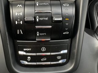 Porsche Cayenne Turbo 4.8 368kW