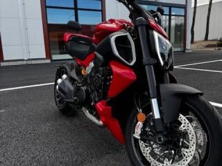 Ducati Diavel V4 123kW