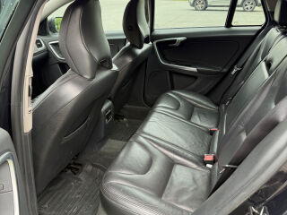 Volvo V60 D3 2.0 120kW