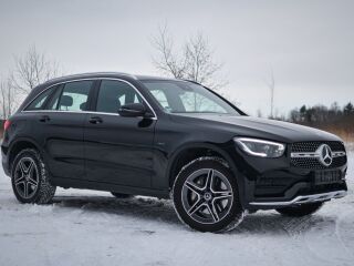 Mercedes-Benz GLC 300 AMG Line 4MATIC 2.0 R4 155кВ