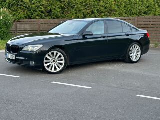 BMW 730 3.0 180кВ