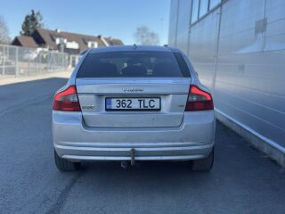 Volvo S80 2.4 136kW