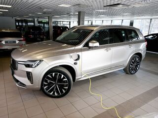 Volvo XC90 4C AWD H&K BRIGHT 7 INTELLI SAFE PRO MY26 2.0 T8 Long Range Plug-in 335kW
