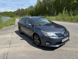 Toyota Avensis 2.0 112кВ