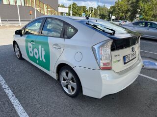 Toyota Prius 1.8 73kW