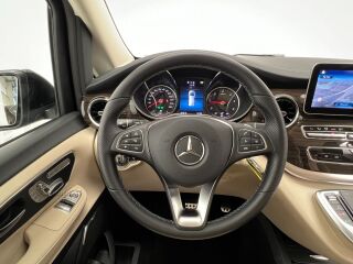 Mercedes-Benz V 300 Avantgarde A2 d AMG Line 2.0 R4 174kW
