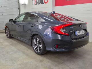 Honda Civic 4DR Elegance NAVI 1.5 134кВ