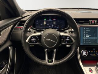 Jaguar XF R-Dynamic 2.0 150kW