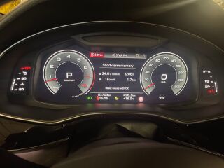 Audi Q8 55 TFSI Quattro 3.0 250кВ
