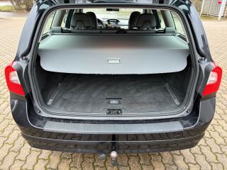 Volvo V70 Momentum 2.0 R5 D4 120kW