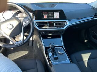 BMW 320 2.0 140kW