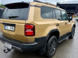 Toyota Land Cruiser SUV Prestige 2.8 D-4D 151kW