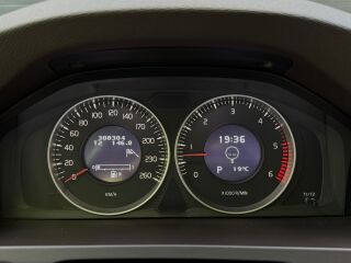 Volvo V60 Ocean Race DrivE 2.0 120кВ