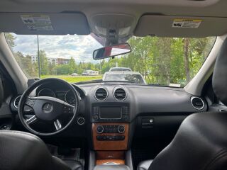 Mercedes-Benz ML 320 SPORTPAKETT VERSIOON 3.0 CDI 165kW