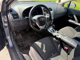 Toyota Avensis 2.0 112кВ