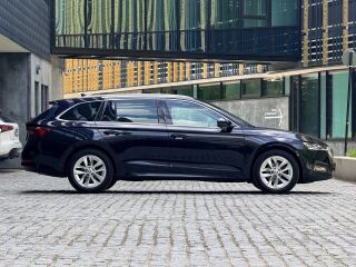 Skoda Octavia 1ST EDITION CANTON PANO MATRIX 2.0 TDI 110kW