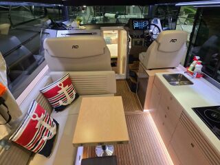 Aquador 35 AQ 3.0 V6 2 x Mercury Diesel 270  Bravo 3X 2kW