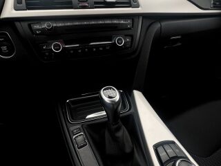 BMW 318 2.0 105kW