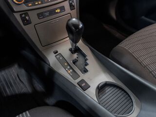 Toyota Avensis Valvematic Linea Sol 1.8 108кВ