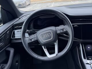 Audi Q8 50 Black Plus Facelift 3.0 MHEV 210kW