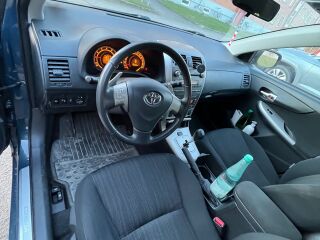 Toyota Corolla 1.6 91kW