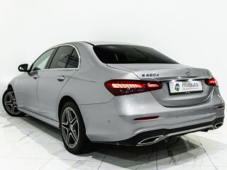 Mercedes-Benz E 220 Facelift AMG Package 4-Matic 2.0 143kW