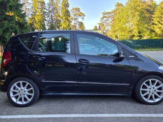 Mercedes-Benz A 200 2.0 103kW