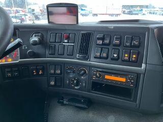 Volvo FM 450 6x2*4 338kW