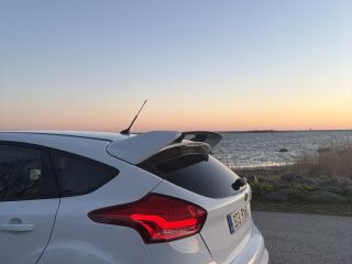 Ford Focus RS 2.3 305кВ