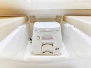 Sea Ray 230 Sun Sport 4.5 MerCruiser ECT 4.5L MPI Bravo III MCM  250 HJ  - 140h