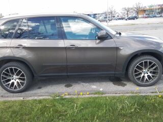 BMW X5 Xdrive 40D individual 3.0 R6 24V 225kW
