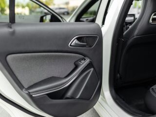 Mercedes-Benz A 180 1.8 80kW