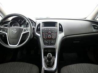 Opel Astra Elegance Facelift 1.6 85kW