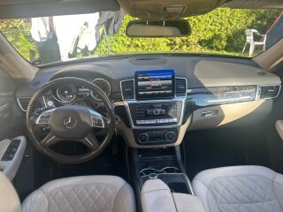 Mercedes-Benz ML 350 Designo 3.0 190kW