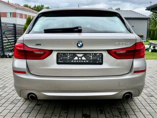 BMW 530 Luxury xDrive 3.0 195кВ