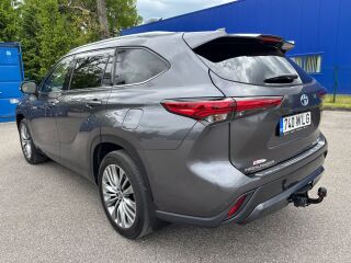 Toyota Highlander 2.5 140kW