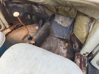 Volkswagen Beetle sunroof