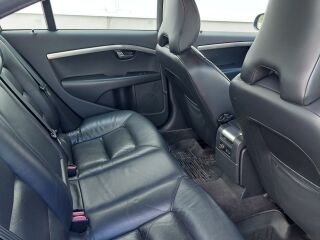 Volvo S80 2.5 147кВ