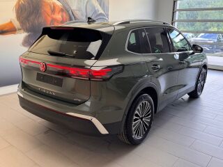 Volkswagen Tiguan Elegance 1.5 eTSI 110кВ